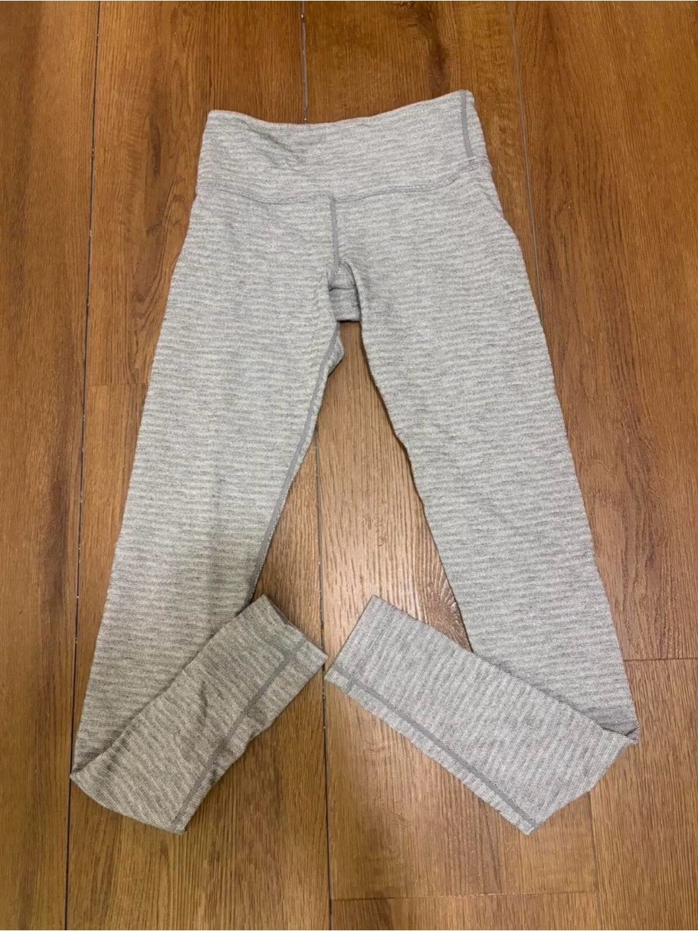 Lululemon Gray High Rise Ribbed Leggings Size 4